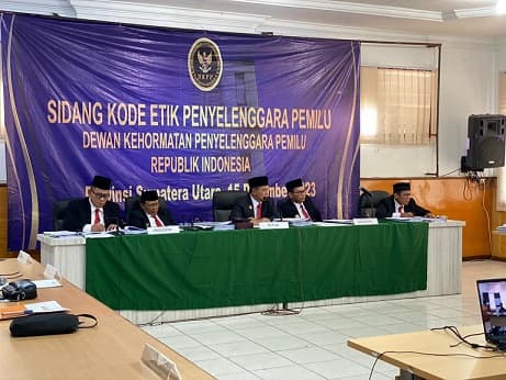 dkpp_gelar_sidang_pelanggaran_kepp_atas_dugaan_penyalahgunaan_dana_perjalanan_dinas