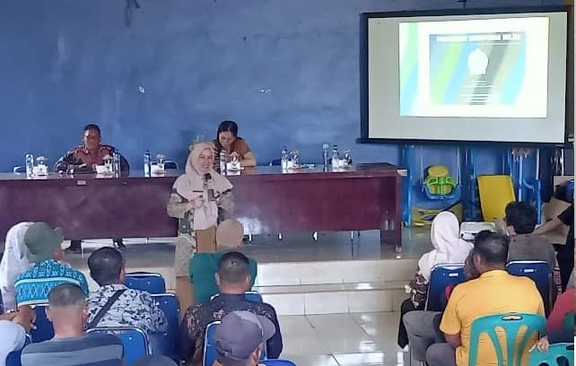 dlh_deli_serdang_sosialisasikan_program_kampung_iklim_di_pantai_labu