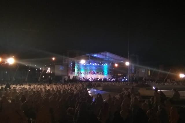 doakan_jokowi_maruf_mampu_bertugas_ribuan_jamaah_istighatsah_kubro