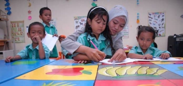 dokter_sebut_hiperaktif_bisa_diturunkan_dari_orangtua