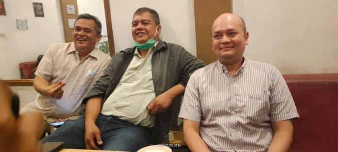 dokter_tarmizi_sebut_surat_pemberhentian_kontrak_kerja_direktur_rsud_sidikalang_fitnah_dan_pencemaran_nama_baik