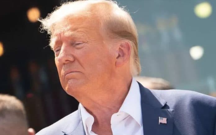 donald_trump_mengaku_akan_serahkan_diri_kamis_ini