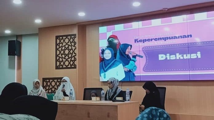 dorong_kesadaran_dan_respons_sistem_sejumlah_lembaga_perempuan_adakan_fgd_keperempuanan
