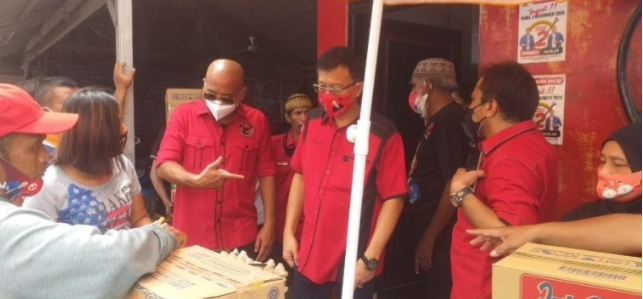 dpc_pdi_p_dirikan_posko_banjir_di_empat_kecamatan_di_medan