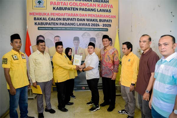 dpd_golkar_palas_terima_pendaftaran_putra_mahkota_alam_bersama_achmad_fauzan