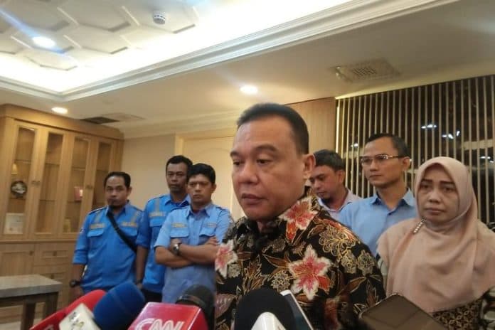 dpr_dorong_pemerintah_beri_subsidi_smartphone_kepada_siswa_tak_mampu