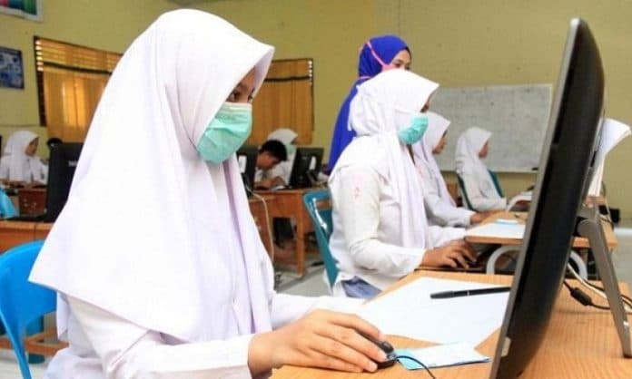 dpr_kemendikbud_sepakat_pelaksanaan_un_ditiadakan