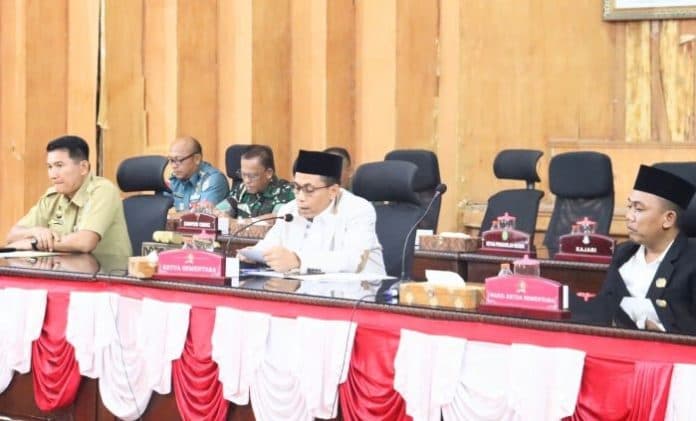 dprd_batu_bara_umumkan_calon_pimpinan_definitif