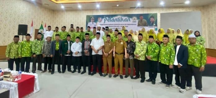 dprd_deli_serdang_minta_dmi_aktifkan_subuh_berjamaah_dan_sedekah_jumat