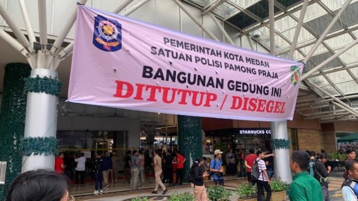 dprd_medan_dukung_tindakan_tegas_wali_kota_perihal_pengosongan_mal_centre_point