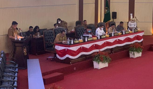 dprd_medan_terima_nota_pengantar_r_apbd_ta_2023