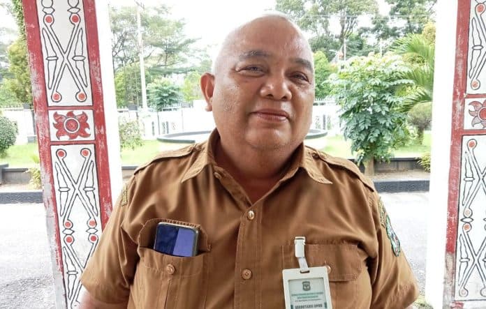dprd_siantar_ganti_90_unit_mikrofon_senilai_rp500_juta