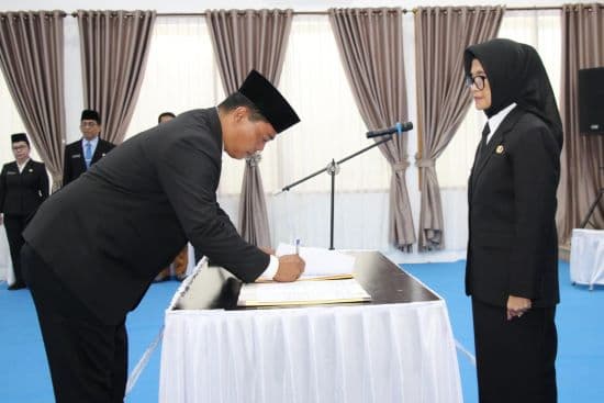 dprd_siantar_minta_pemko_segera_isi_kekosongan_jabatan_dirum_perumda_tirtauli