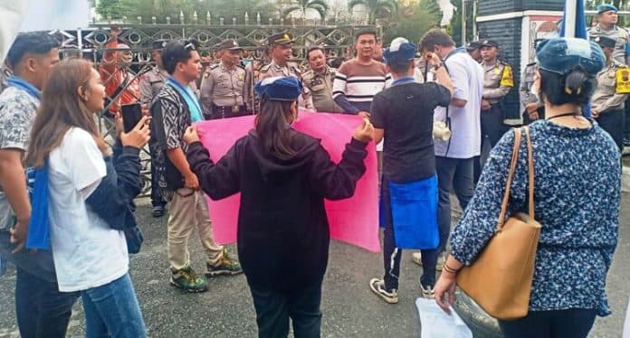 dprd_siantar_sebut_wali_kota_susanti_paksakan_kehendak_beli_mobil_dinas_baru