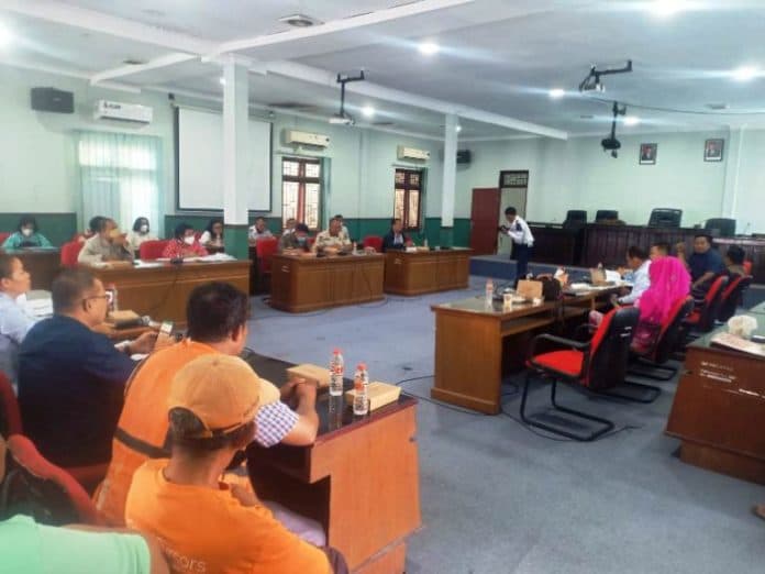dprd_siantar_sepakat_kasus_renovasi_kantor_dewas_perumda_tirtauli_dilaporkan_ke_aph