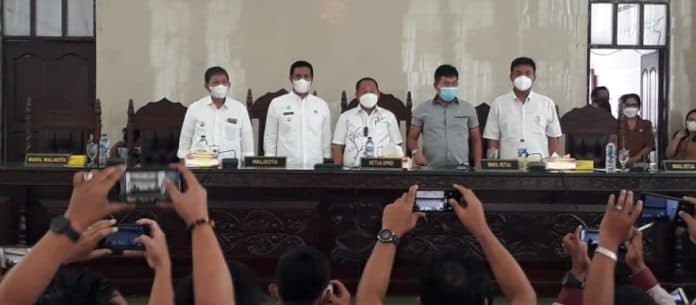 dprd_siantar_setujui_pengusulan_pemberhentian_wali_kota_hefriansyah_akan_ikuti_regulasi