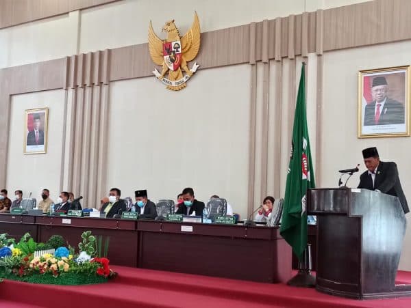 dprd_simalungun_minta_pangulu_yang_tak_bayar_pajak_dilaporkan