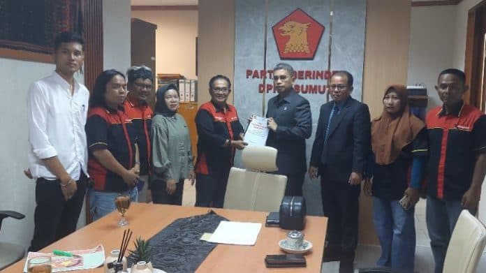 dprd_sumut_diminta_dukung_ranperda_buruh_sawit