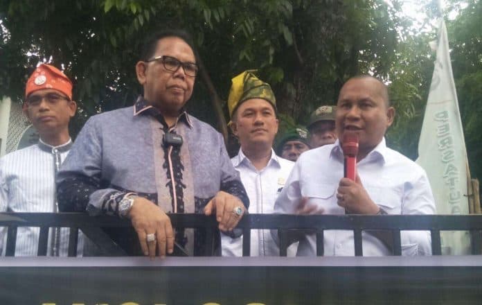 dprd_sumut_terima_massa_solidaritas_rempang_rahmansyah_sibarani_aspirasi_diteruskan_hari_ini_juga