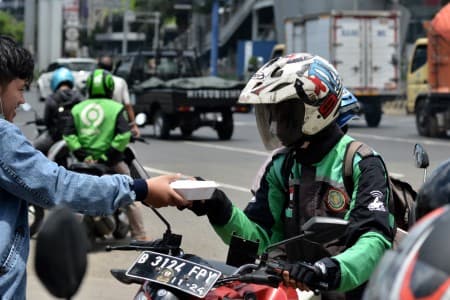 driver_kecewa_pemda_diminta_tangguhkan_ojol_saat_new_normal