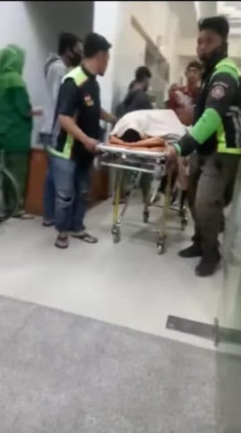 driver_ojol_tewas_ditikam_penumpang_di_percut_sei_tuan