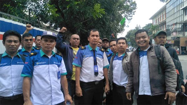 driver_trans_metro_deli_datangi_bptd_kemenhub_minta_gaji_tertunggak_dibayar