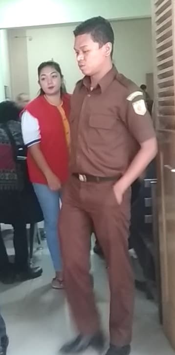 dua_kali_divonis_kasus_narkoba_wanita_cantik_ini_santai_saja