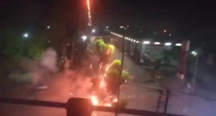 dua_kelompok_terlibat_tawuran_di_jalan_titi_sewa_medan_tembung
