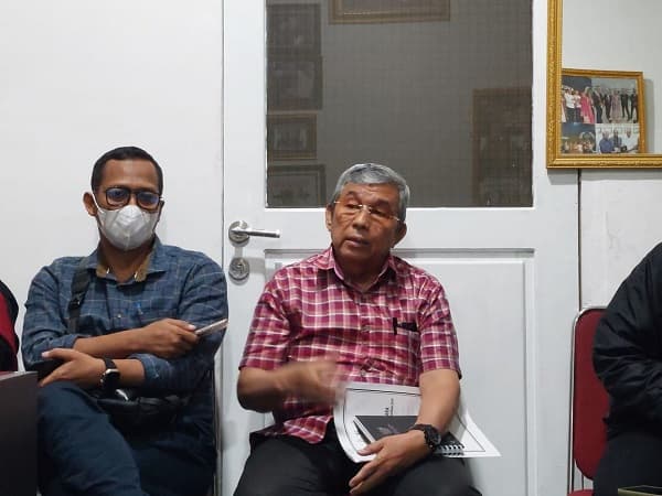 dua_komisioner_komisi_informasi_sumut_diduga_langgar_kode_etik