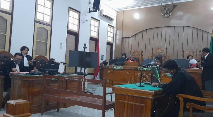dua_kurir_1_kg_sabu_dituntut_12_tahun_penjara_di_pn_medan