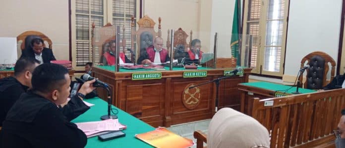 dua_kurir_31_kg_heroin_dihukum_penjara_seumur_hidup