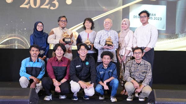 dua_lpm_di_sumut_terima_penghargaan_dari_dewan_pers_ini_karyanya