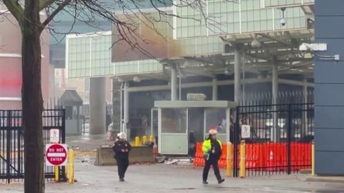 dua_orang_dilaporkan_tewas_akibat_mobil_meledak_di_dekat_new_york
