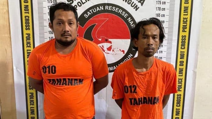 dua_pengedar_sabu_di_silampuyang_ditangkap_polres_simalungun