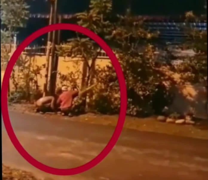 dua_pria_curi_tiang_listrik_di_jalan_tangguk_bongkar_medan_denai