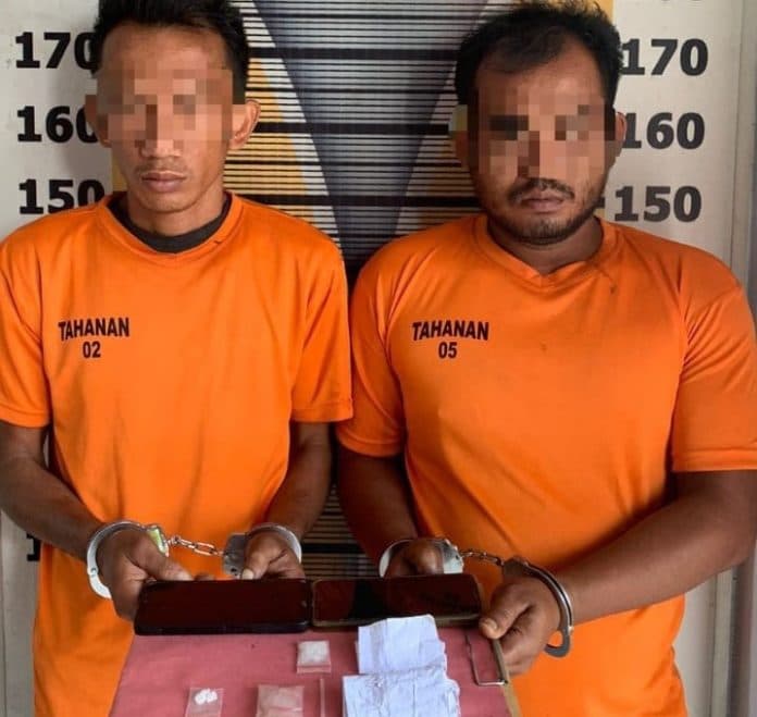 dua_pria_mencurigakan_diamankan_polisi_dari_pinggir_jalan_tebing_tinggi