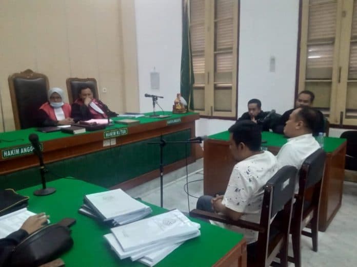 dua_terdakwa_korupsi_proyek_tembok_penahan_pasar_induk_tebing_tinggi_dituntut_berbeda