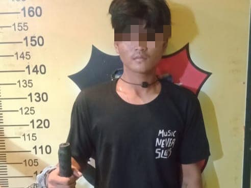 dua_terduga_anggota_geng_motor_bawa_sajam_dibekuk_polisi