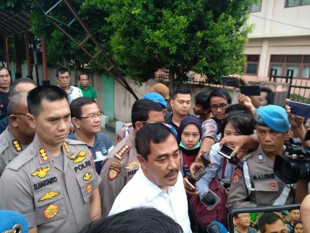 dua_terduga_teroris_yang_tewas_ditembak_ternyata_perakit_bom_bunuh_diri
