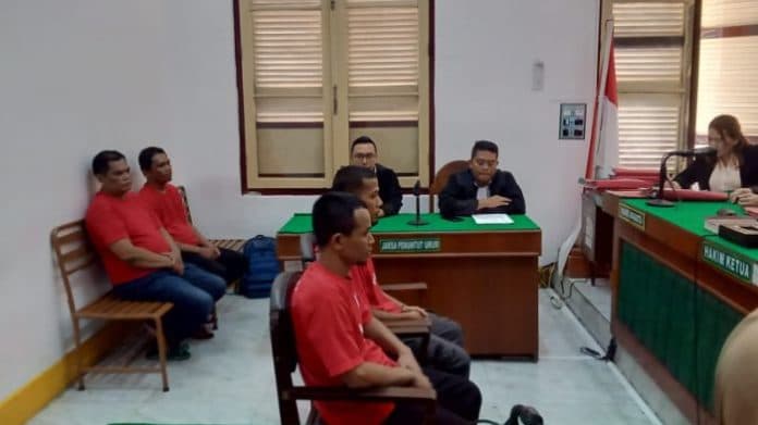 dua_warga_aceh_didakwa_jadi_kurir_10_kg_sabu_dan_18_ribu_butir_pil_kenjo