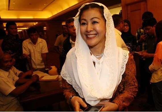 dugaan_asusila_ke_hasnaeni_wanita_emas_ini_jawaban_ketua_kpu