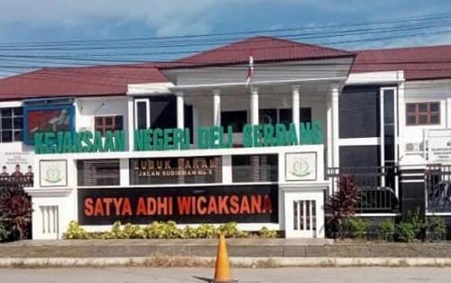 dugaan_korupsi_di_bapenda_deli_serdang_kajari_ds_penahanan_tersangka_tinggal_menunggu_waktu