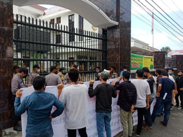 dugaan_korupsi_pdam_tirtanadi_bulian_kppk_kembali_datangi_kejatisu
