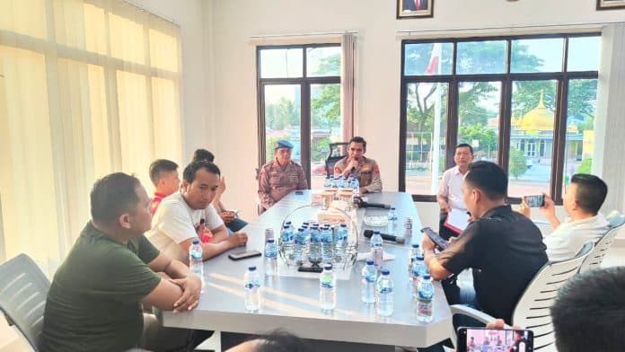 dugaan_pemerasan_libatkan_anggotanya_viral_ini_penjelasan_kapolres_batu_bara