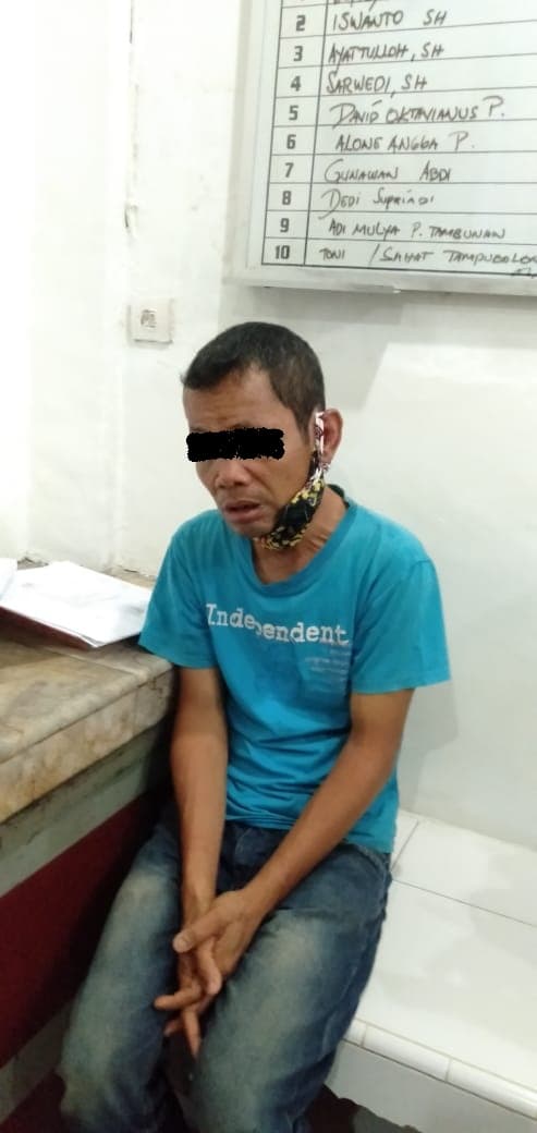 duh_istri_pergoki_suami_sedang_cabuli_2_putri_kandungnya