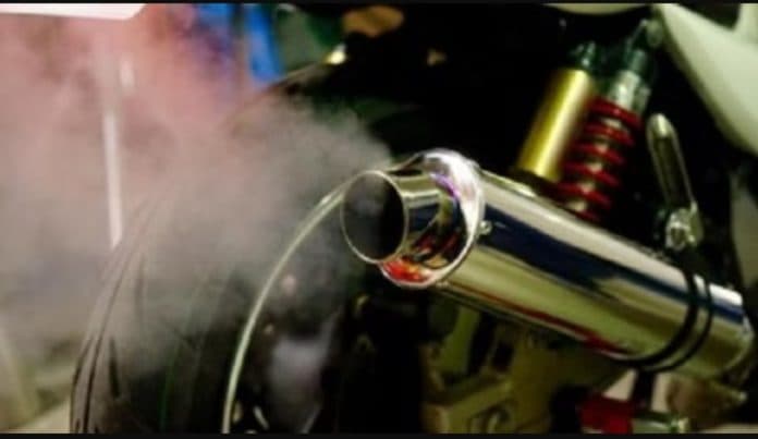 duh_suara_knalpot_racing_para_pemudik_bikin_kesal_warga