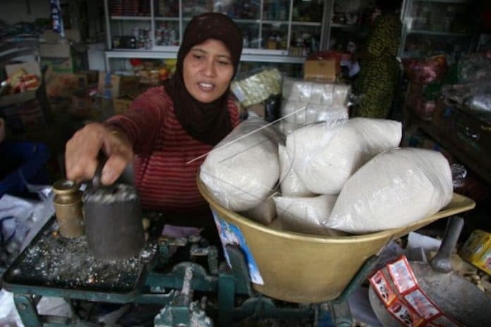 dukung_petani_dan_jaga_keseimbangan_pemerintah_melakukan_penyesuaian_harga_gula