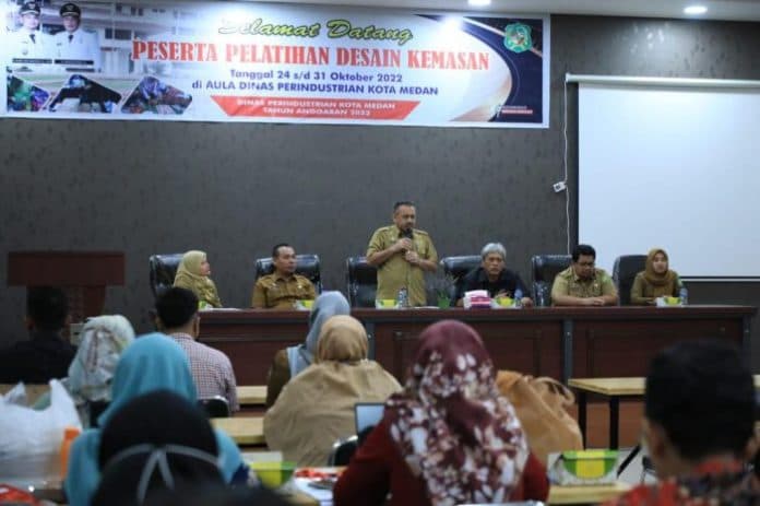 dukung_produk_lokal_naik_kelas_pemko_medan_gelar_pelatihan_desain_kemasan