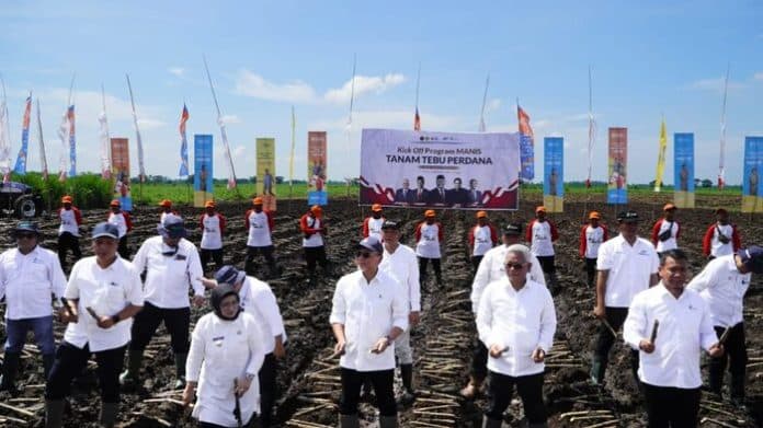 dukung_swasembada_gula_pt_sgn_tingkatkankan_produksi
