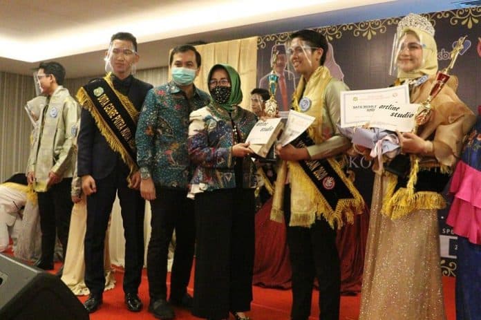 duta_genre_2020_terpilih_berperan_menekan_risiko_triad_krr